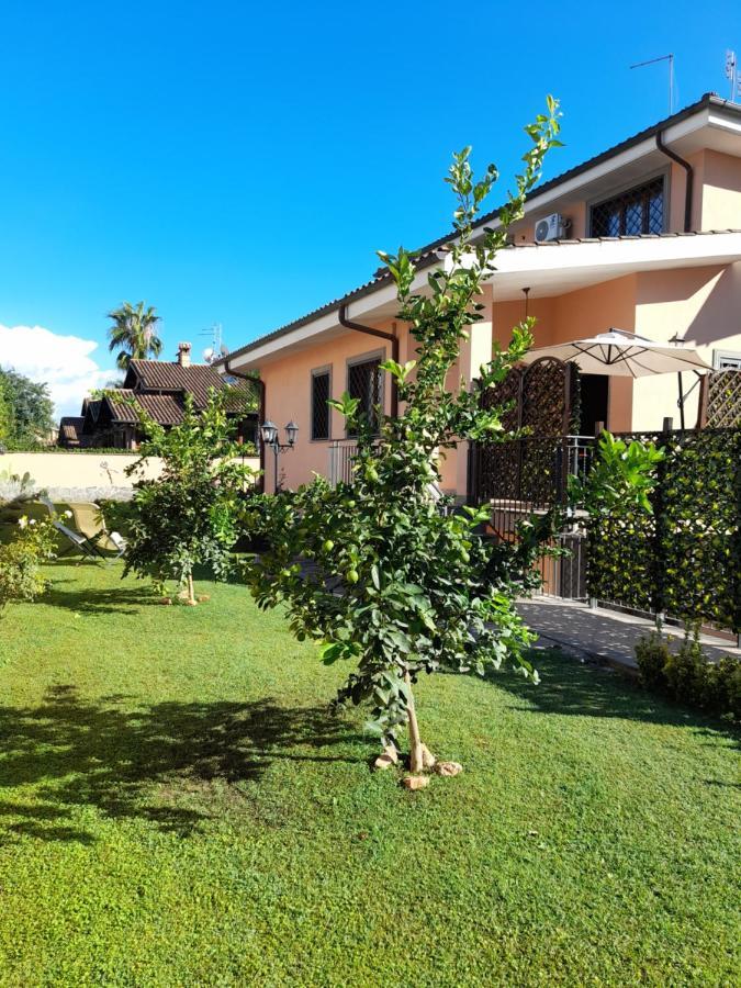 Villa Vittorio Infernetto ภายนอก รูปภาพ