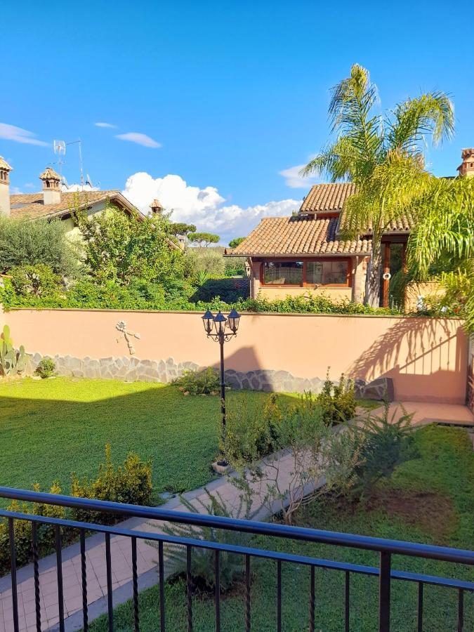 Villa Vittorio Infernetto ภายนอก รูปภาพ