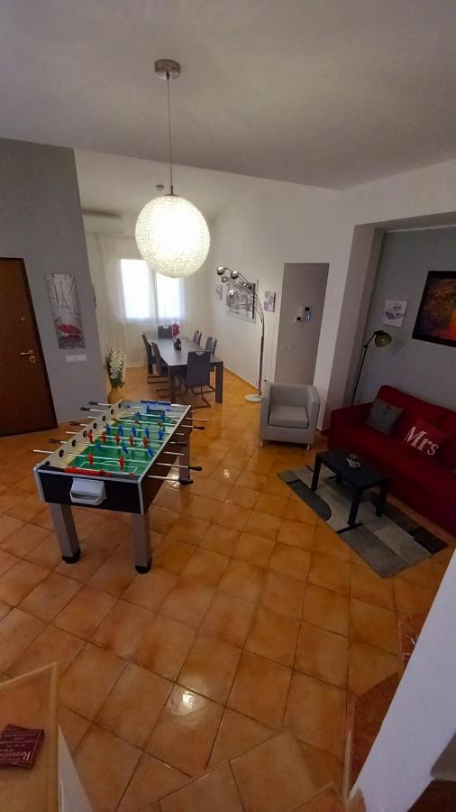 Villa Vittorio Infernetto ภายนอก รูปภาพ