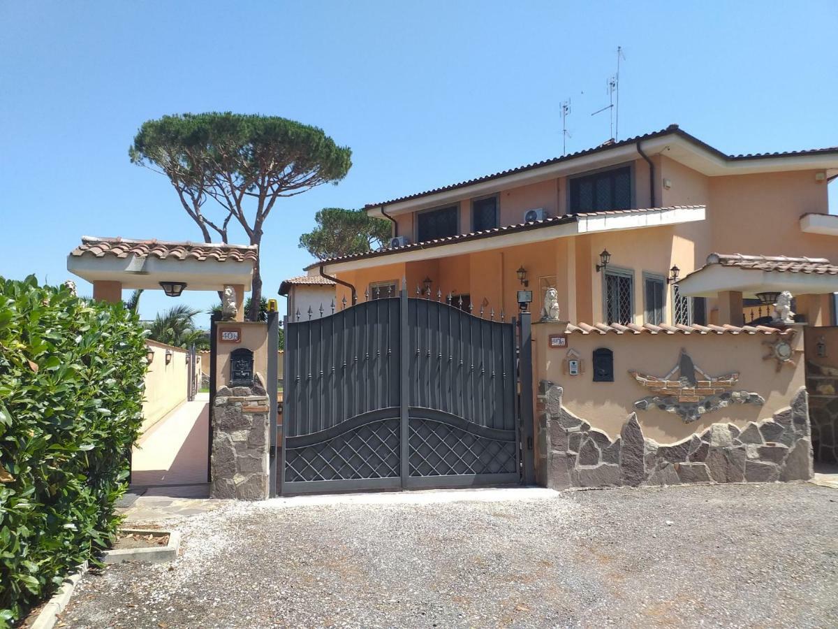 Villa Vittorio Infernetto ภายนอก รูปภาพ
