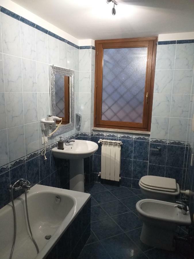 Villa Vittorio Infernetto ภายนอก รูปภาพ