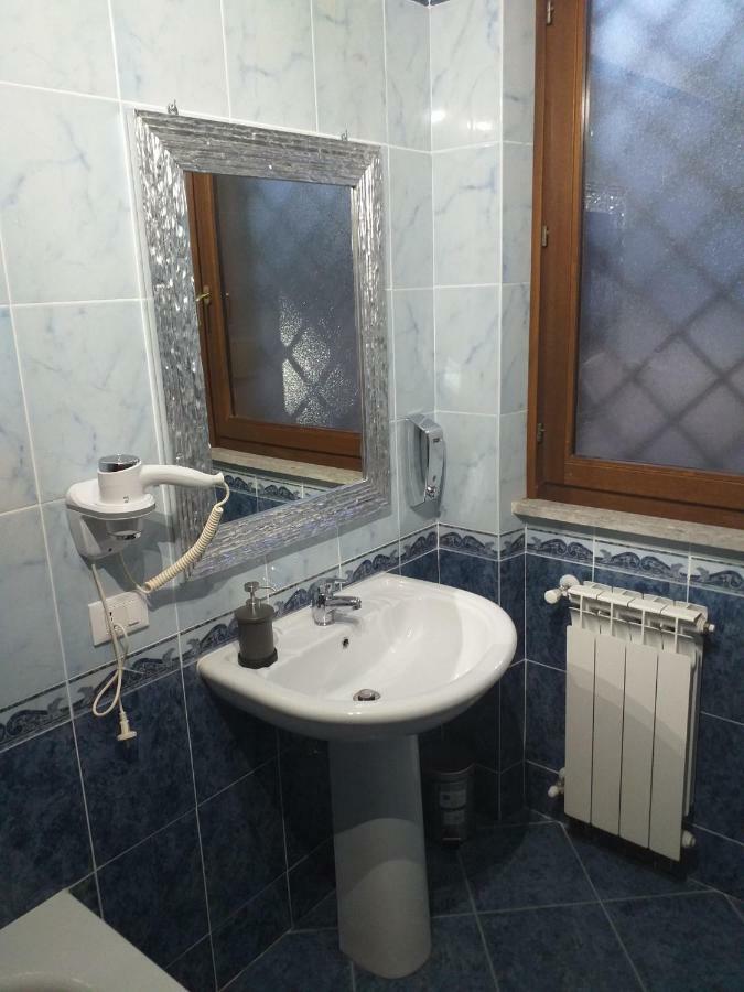 Villa Vittorio Infernetto ภายนอก รูปภาพ